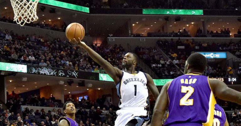 Lakers at Grizzlies – Live in VR