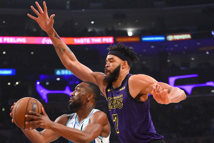 Charlotte Hornets at Los Angeles Lakers - Live in VR