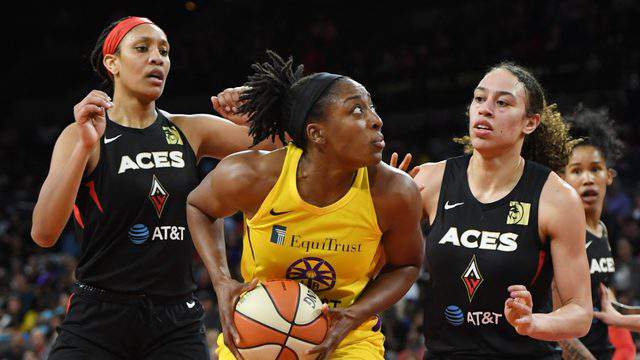Dallas Wings at Los Angeles Sparks WNBA - Live in VR