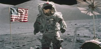 The Apollo Experience - Apollo 17 in VR