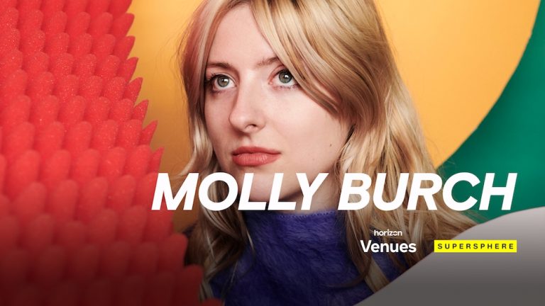 Molly Burch – Live in VR